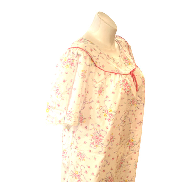 Vintage 70s Lingerie by Dixie Belle White Floral Night Gown with Pockets NWT - Picture 4 of 7